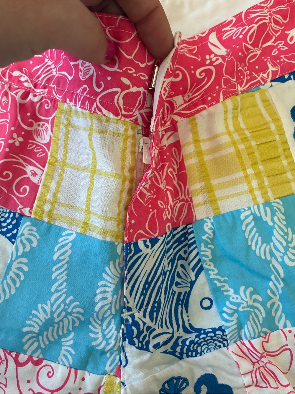 Lily Pulitzer Pink, Blue and Yellow Patchwork Seersucker Bermuda Shorts Size 6 - Picture 3 of 9